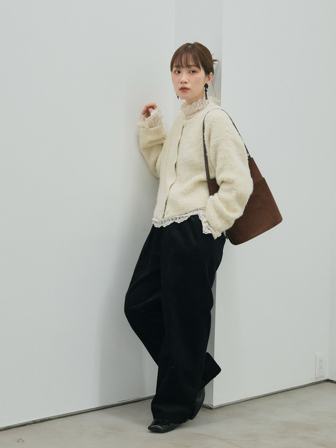 【Allure】[SET]ブークレニットカーディガン+ハイネックレーストップス+コーデュロイタックワイドパンツ(3set)