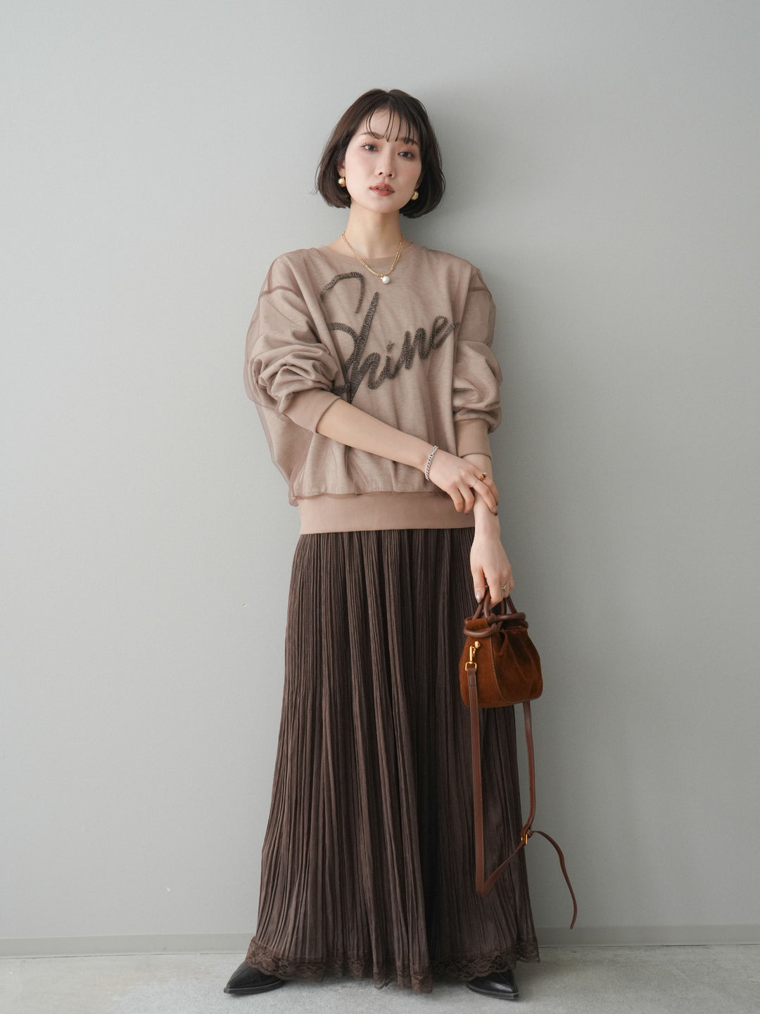 [予約]チュールレイヤードロゴスエットプルオーバー/beige