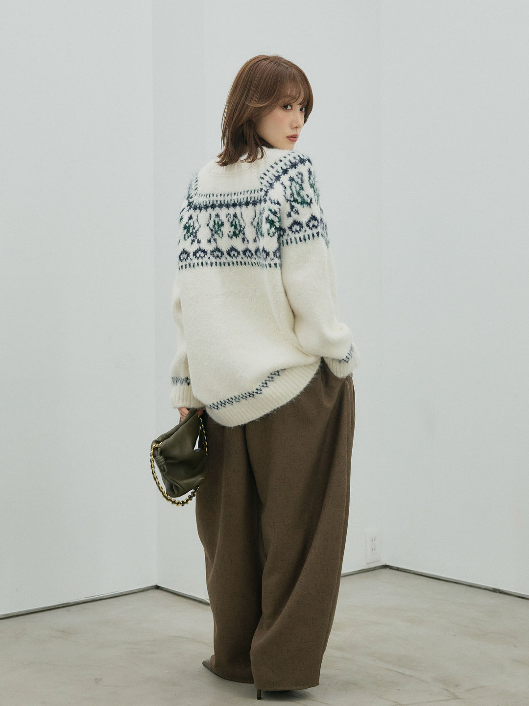 【Allure】[SET]ノルディック柄モックネックオーバニットプルオーバー+モックスカルゼサイドタックコクーンパンツ(2set)