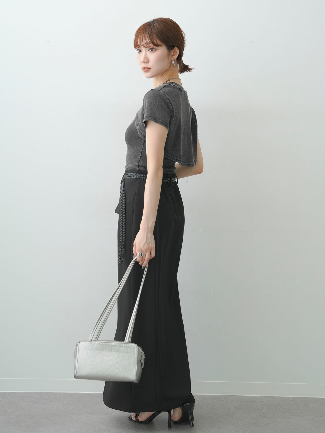 [SET]フロントオープンレイヤードトップスセット+クレープデシンフラップ付きストレートスカート(2set)