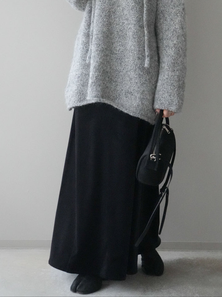 [予約]ベルベットナロースカート/black