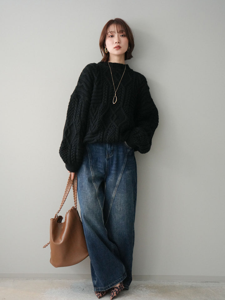 [予約]ケーブル編みモックネックニットプルオーバー/black