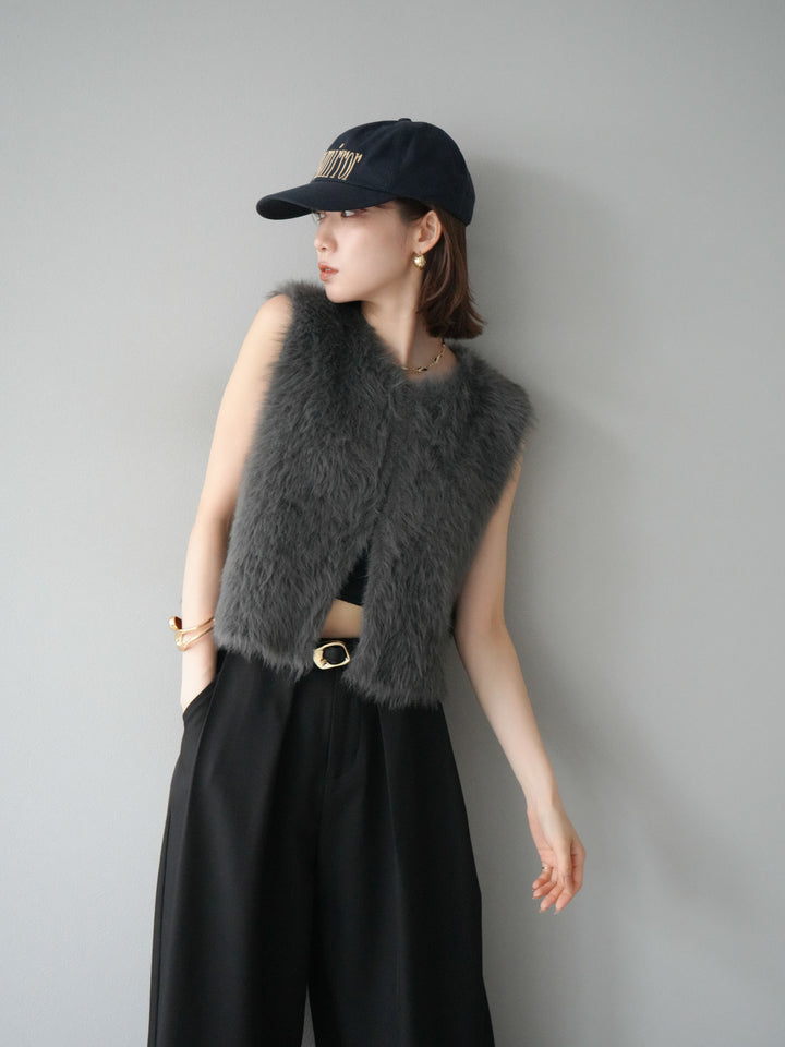 [予約]ミンクライク前後2WAYショートジレ/チャコール