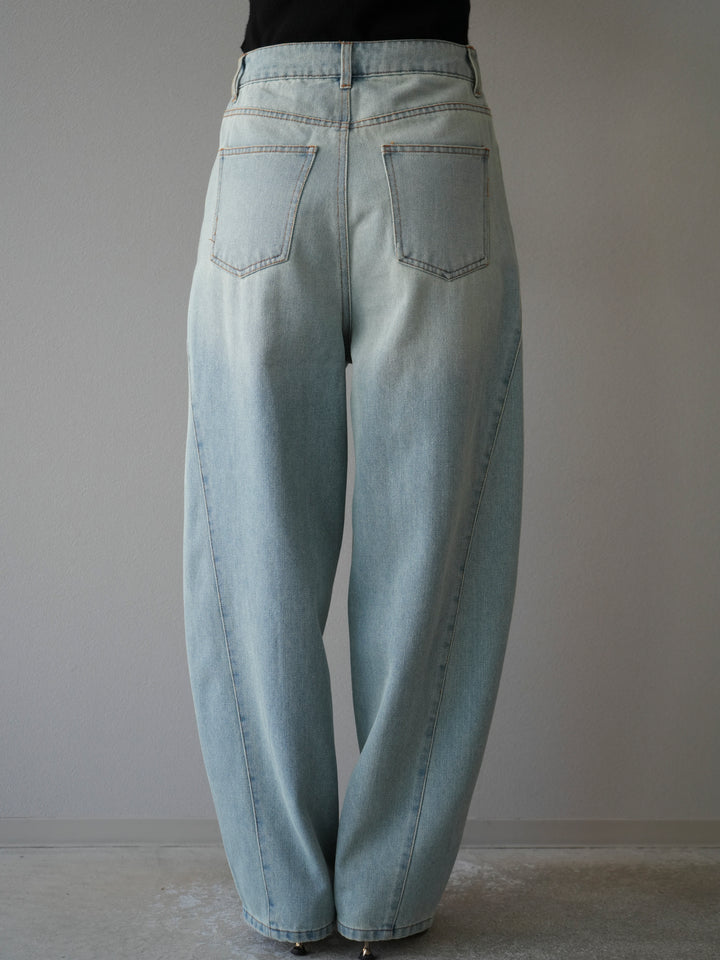 [予約]切替デザインカーブデニム/ブリーチ