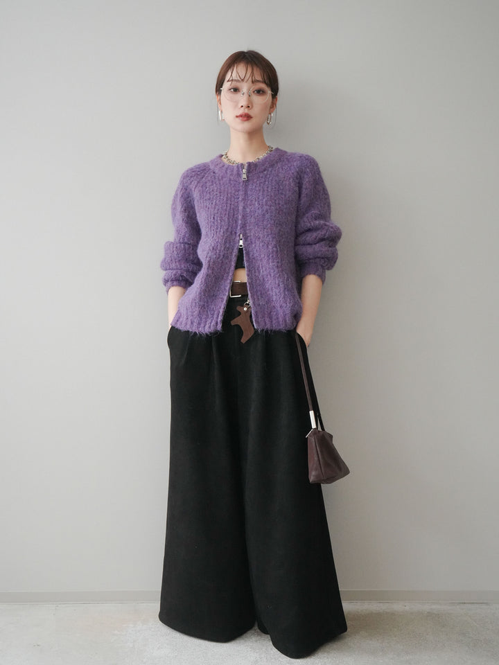 [予約]モチーフベルト付スエードタックワイドパンツ/black