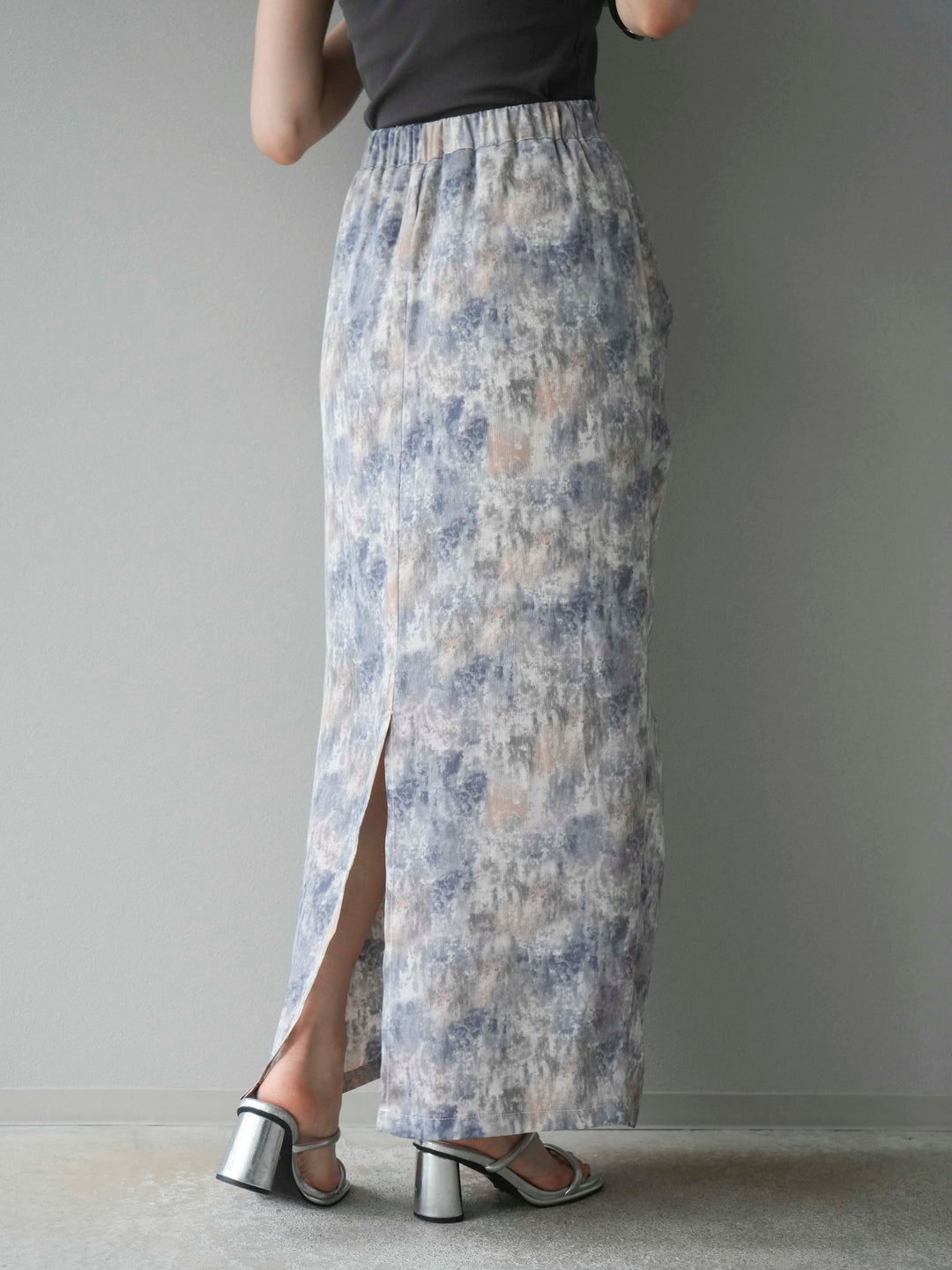 [予約]水彩アートタックIラインスカート/ラベンダー