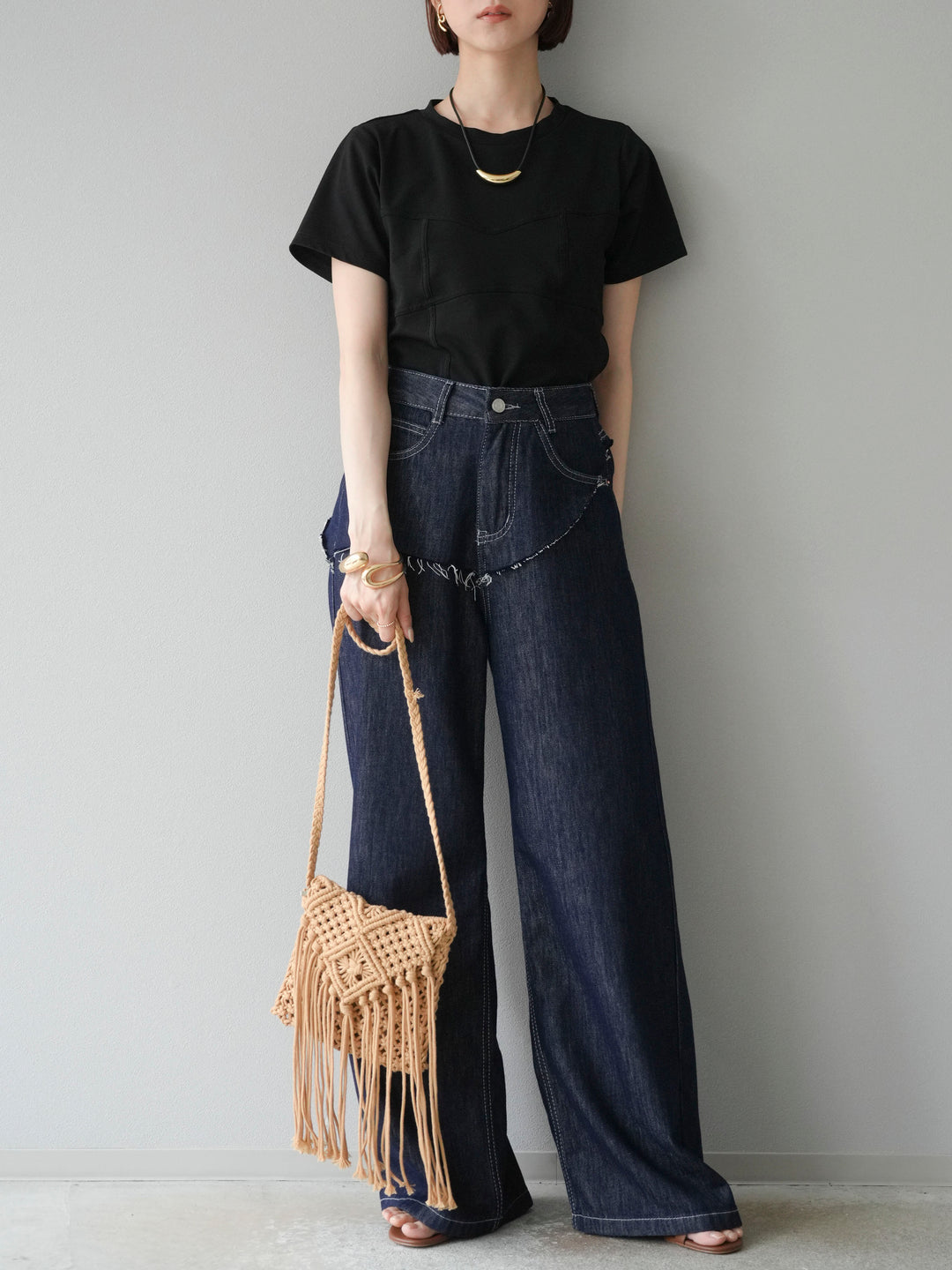 [SET]ビスチェデザインTシャツ+ヒップデザインデニムパンツ(2set)