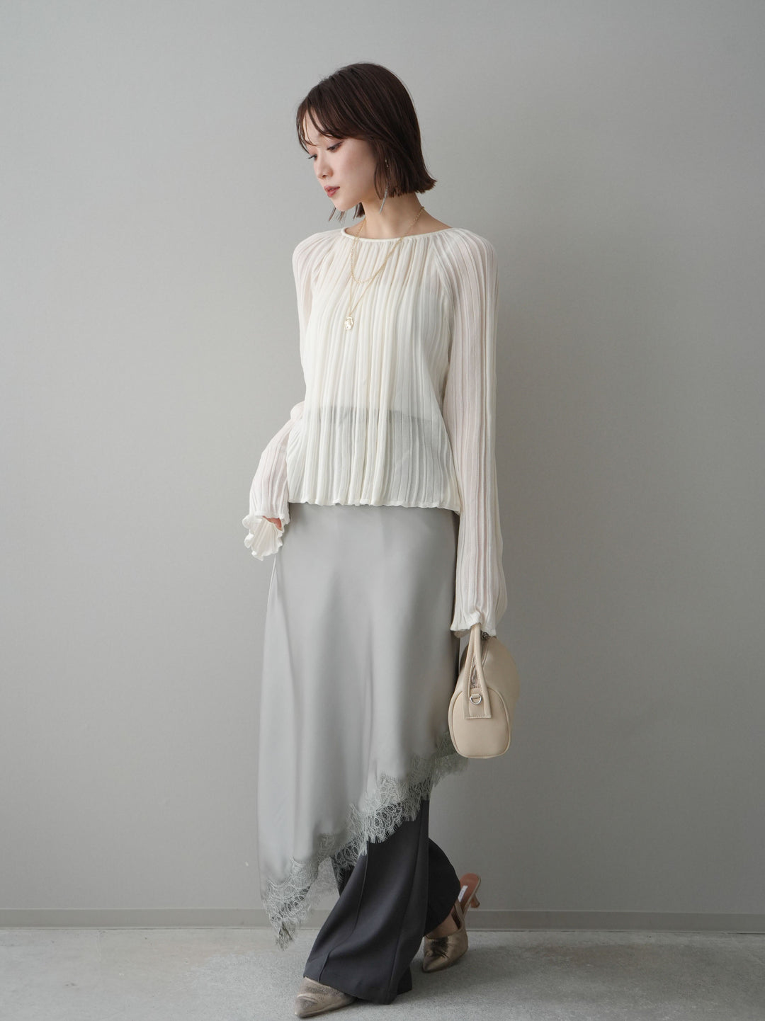 [予約]センターシームフレアパンツ/gray