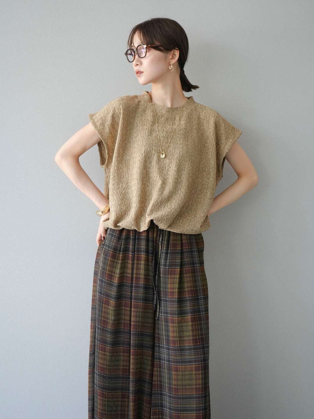 【預購】抽繩提花套頭衫/米色