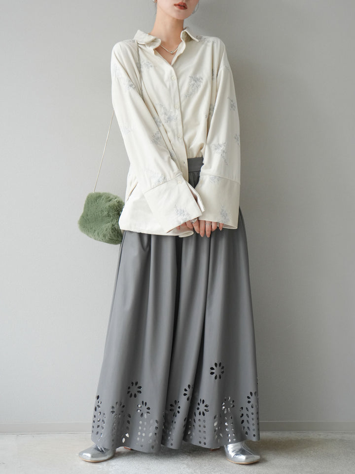 [予約]ベロアフラワーエンブロイダリーシャツ/エクリュ