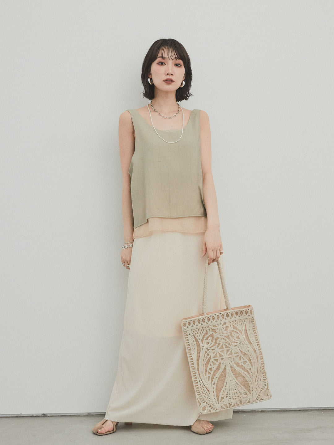 [SET]ワッシャーサテンシアーレイヤードタンクトップ+ベロアナロースカート(2set)