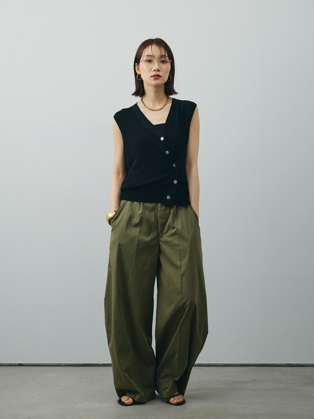 [SET]クールタッチ2WAYデザインニットベスト+コクーンワイドチノパンツ(2set)