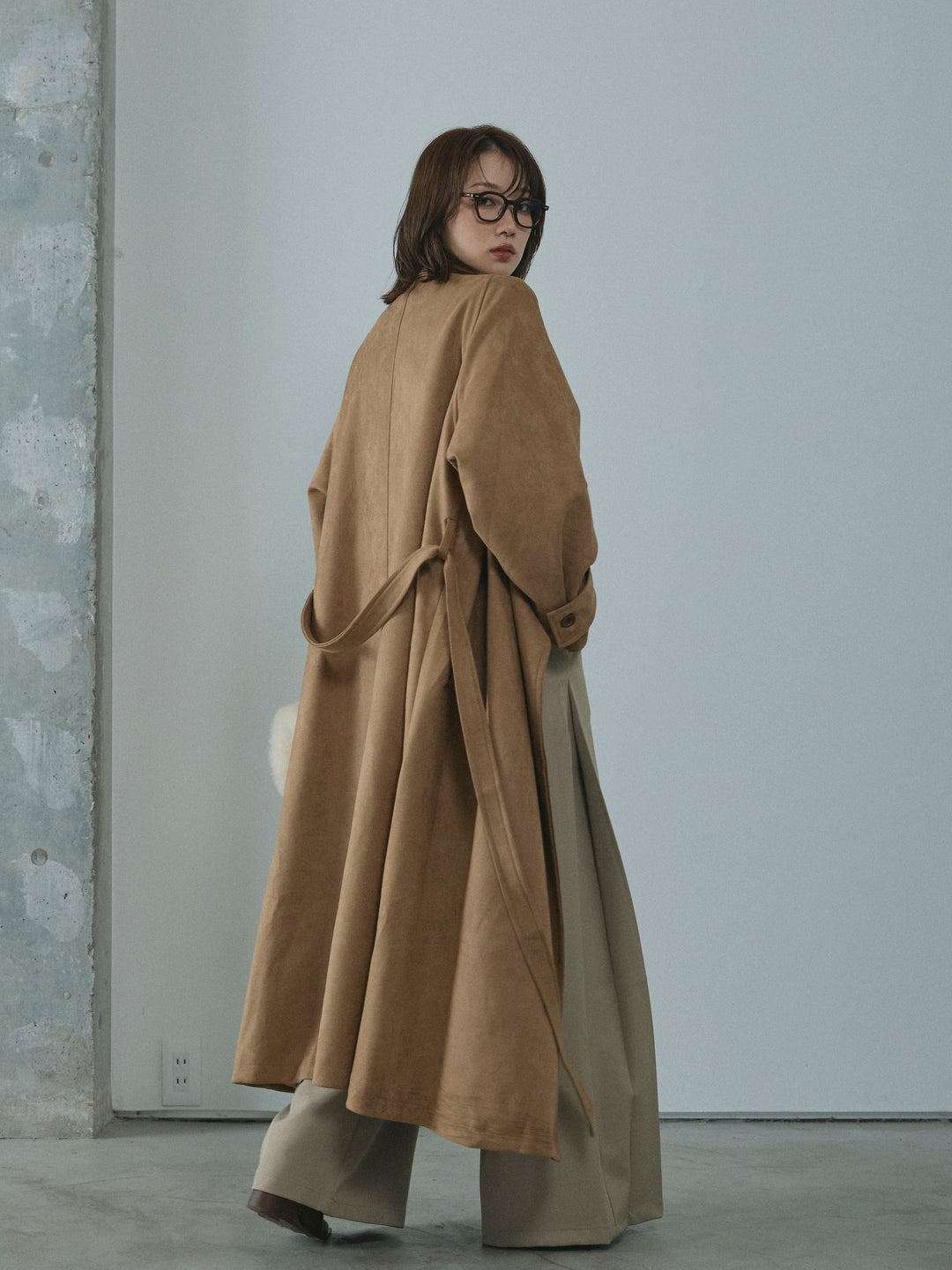 【Allure】[SET]レザーカラースウェードロングコート+サイドタックワイドパンツ(2set)