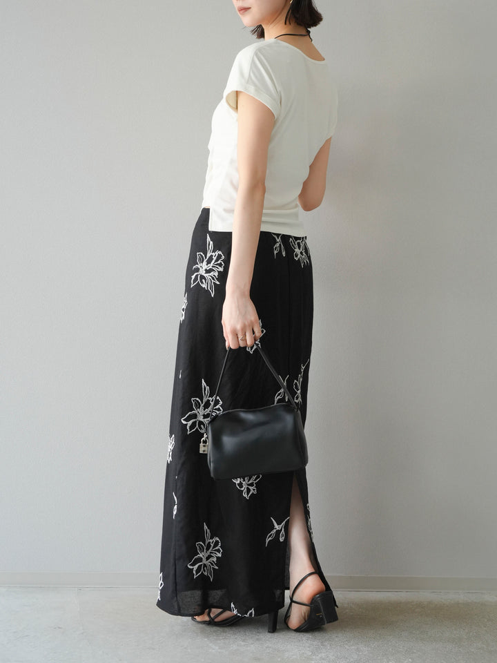 [予約]フラワー刺繍ナロースカート/ブラック