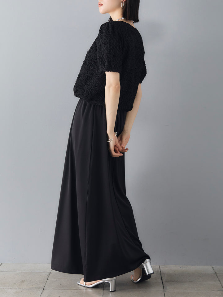 【預訂】緞面喇叭裙/黑色