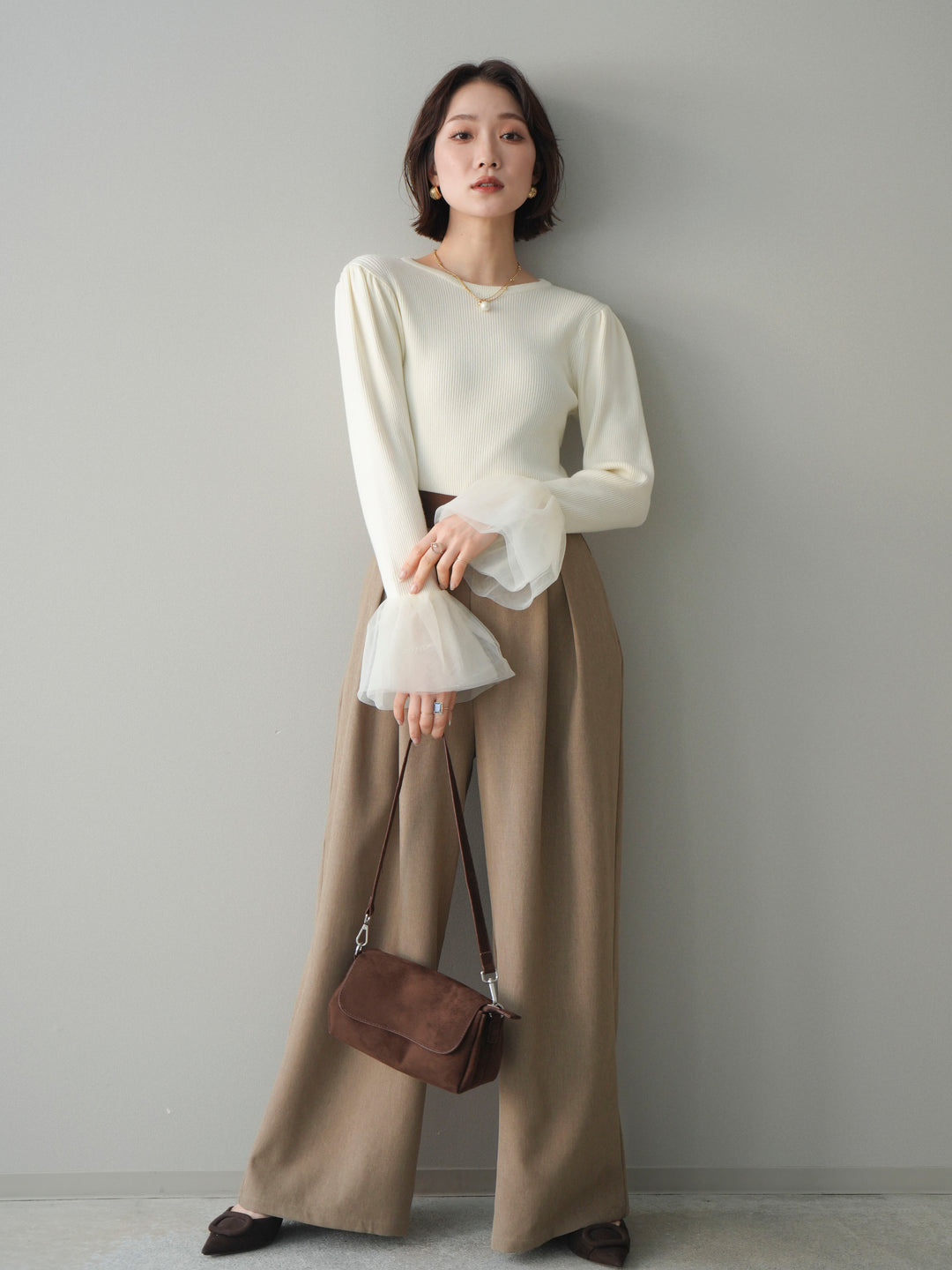 [予約]サテンベルトタックワイドパンツ/beige