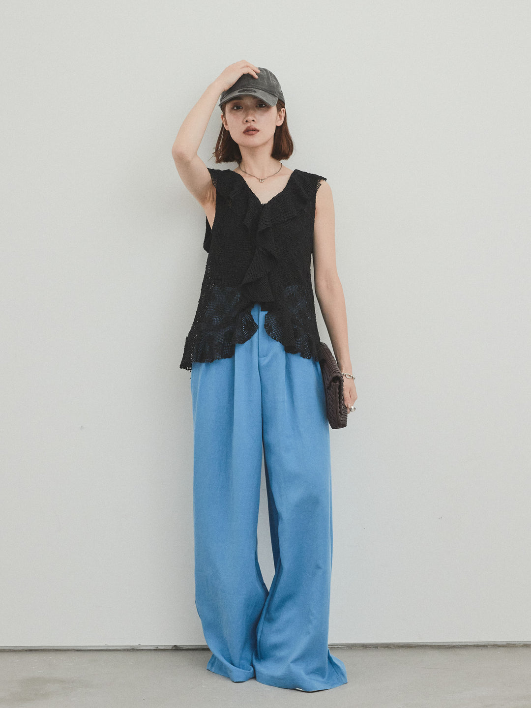 【預訂】亞麻觸感褶邊闊腿褲/藍色