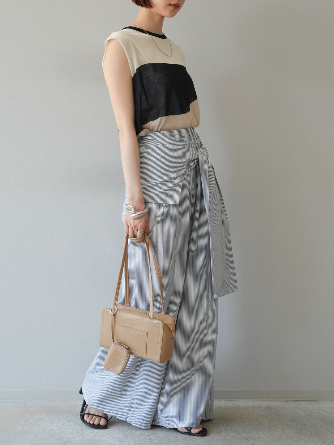 【預購】條紋休閒褲帶皮帶/黑條紋