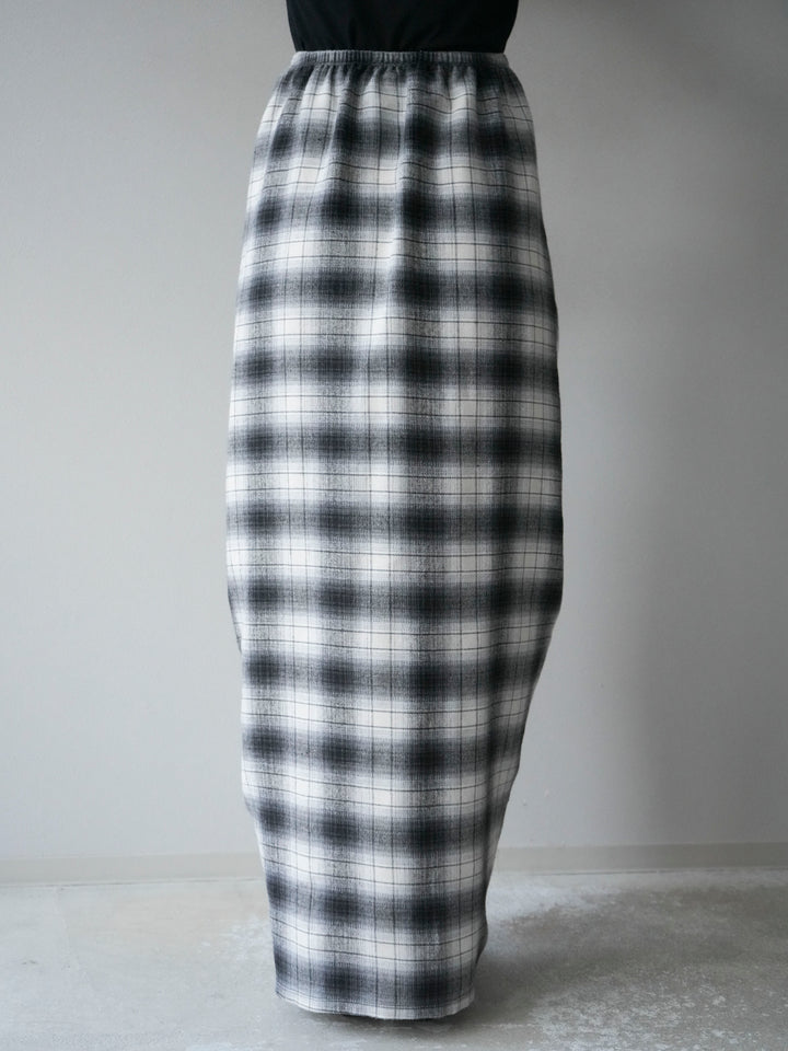 [予約]タックデザインチェックスカート/ホワイト×ブラック