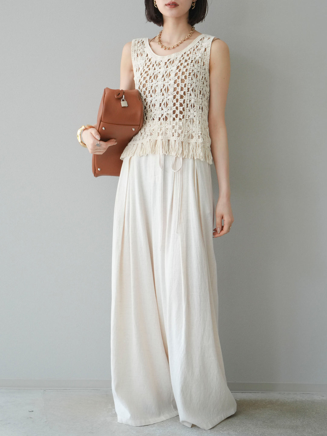 【預購】仿亞麻雙褶設計寬褲/象牙白