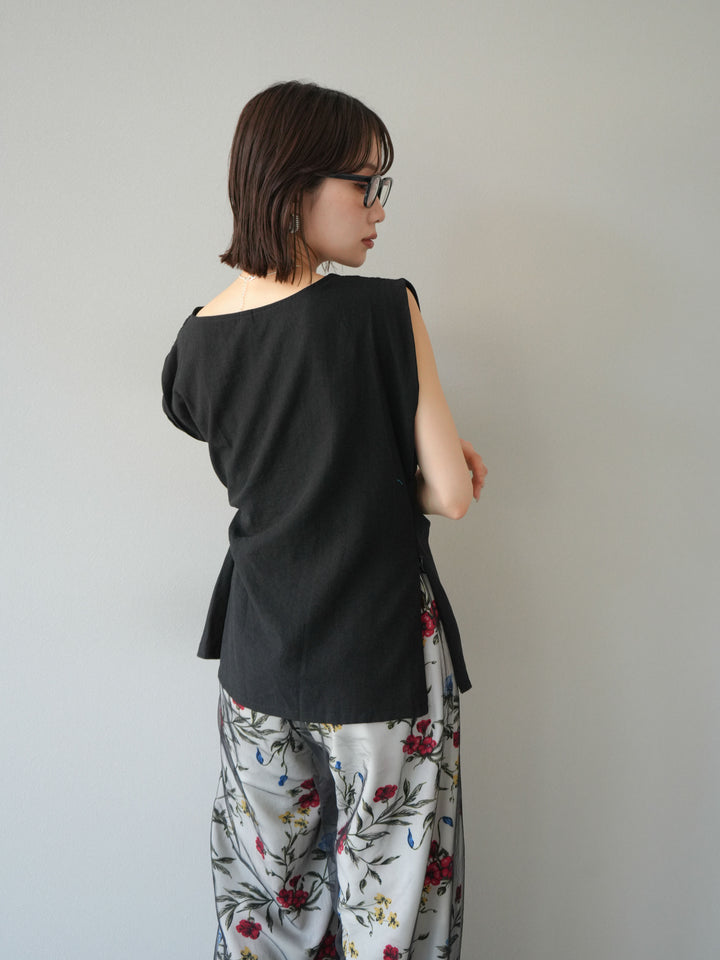 [予約]サイドツイストフレンチトップス/ブラック