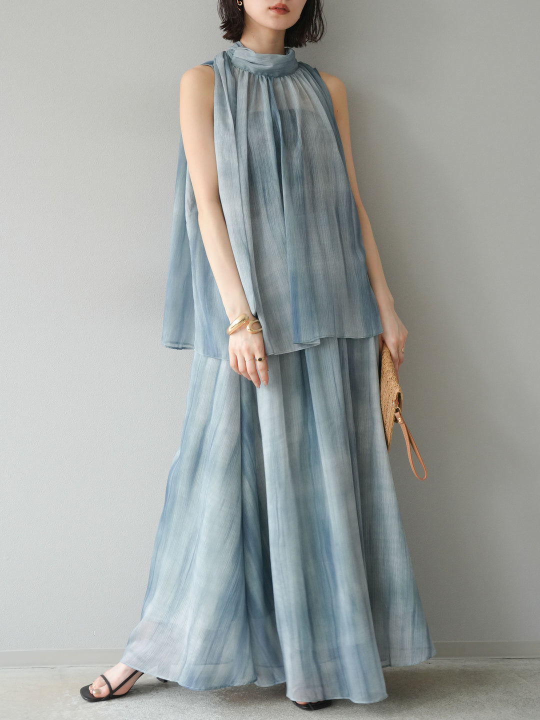 【預購】Nuance 透視喇叭裙/綠色