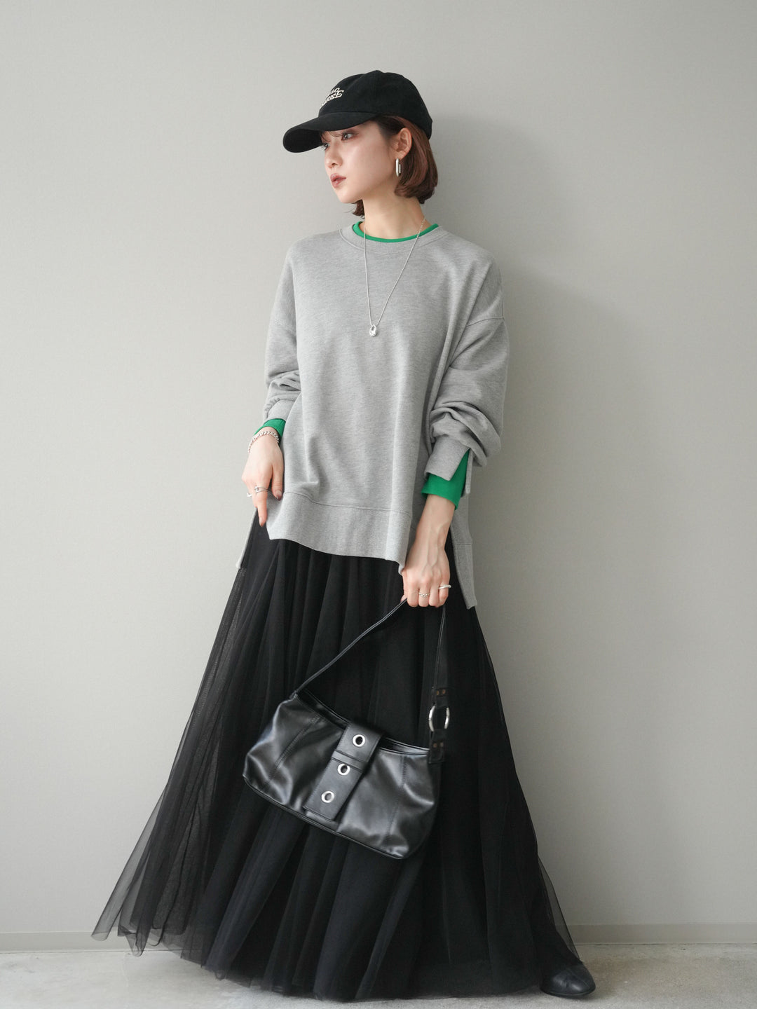 [SET]配色レイヤードデザインスエットプルオーバー+チュールボリュームスカート(2set)