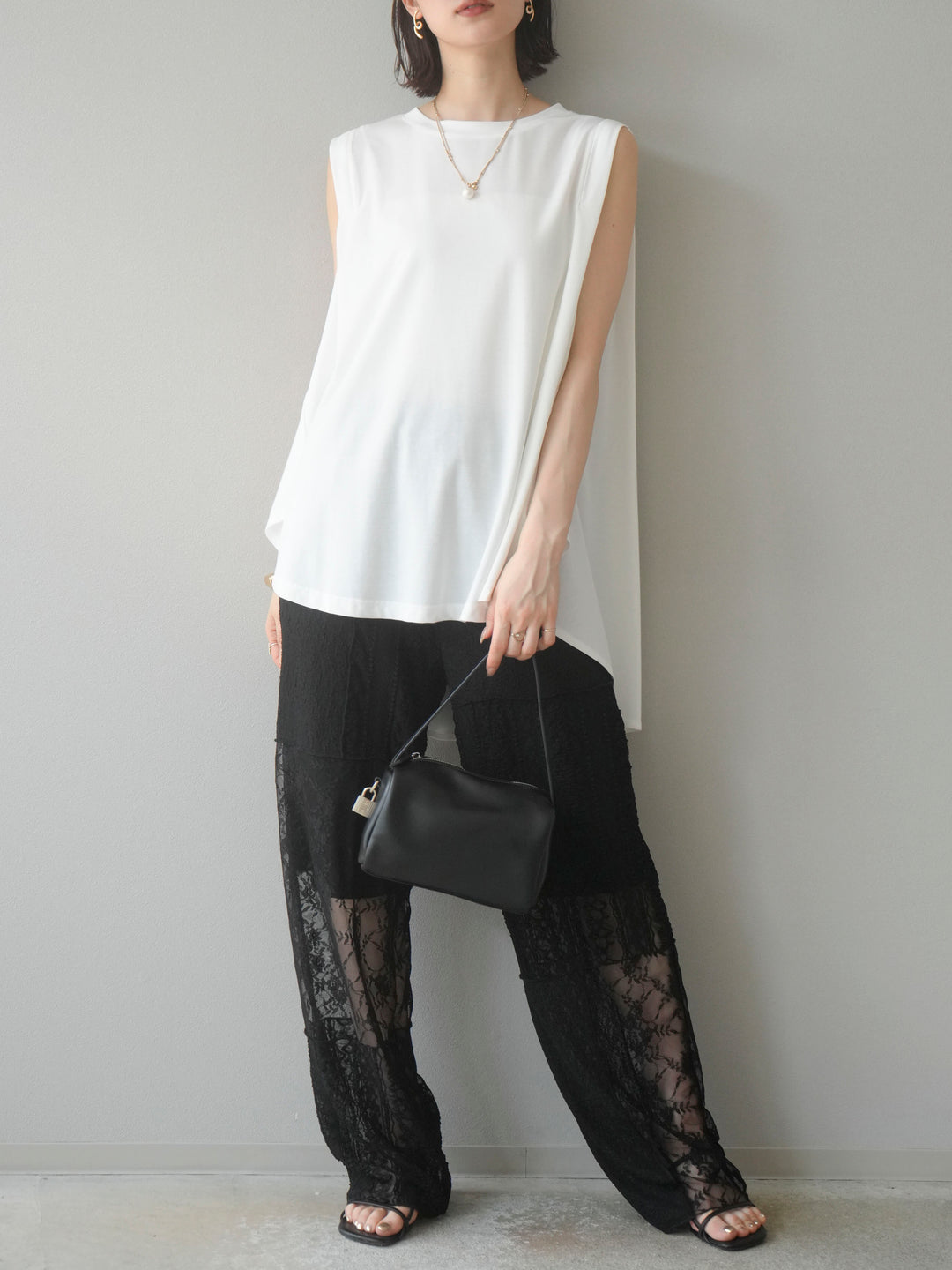 【預購】拼布蕾絲寬褲/黑