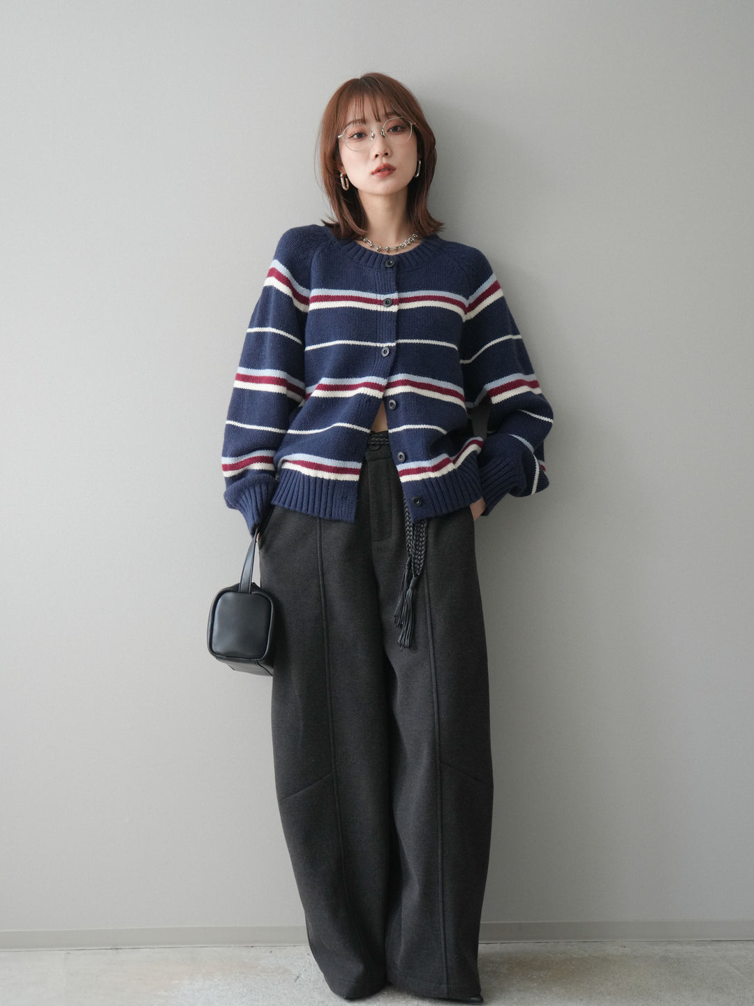 [予約]ベルト付裏起毛センターシームカーブパンツ/black