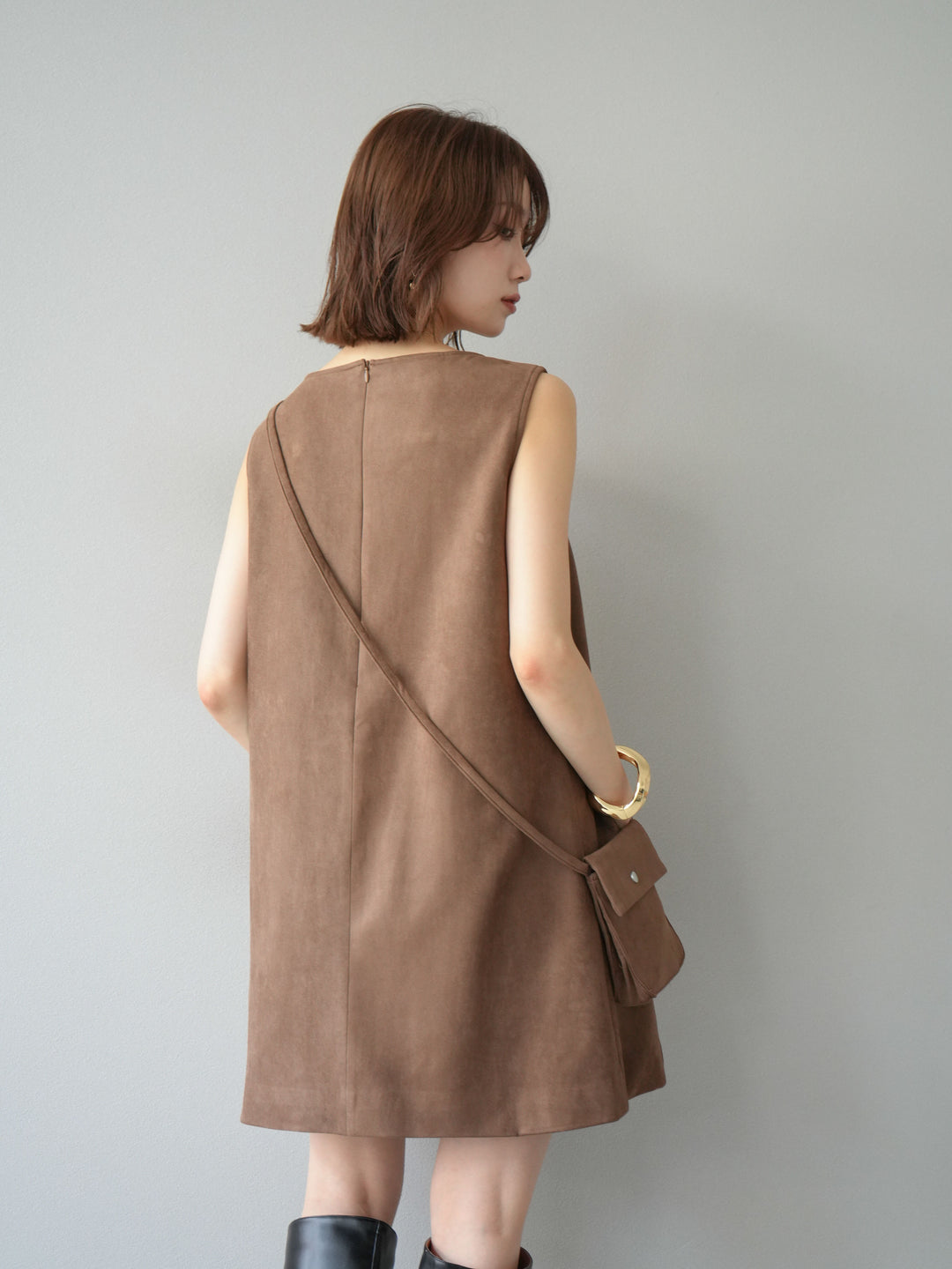 [予約]ショルダーポーチ付スウェードミニワンピース/ブラウン