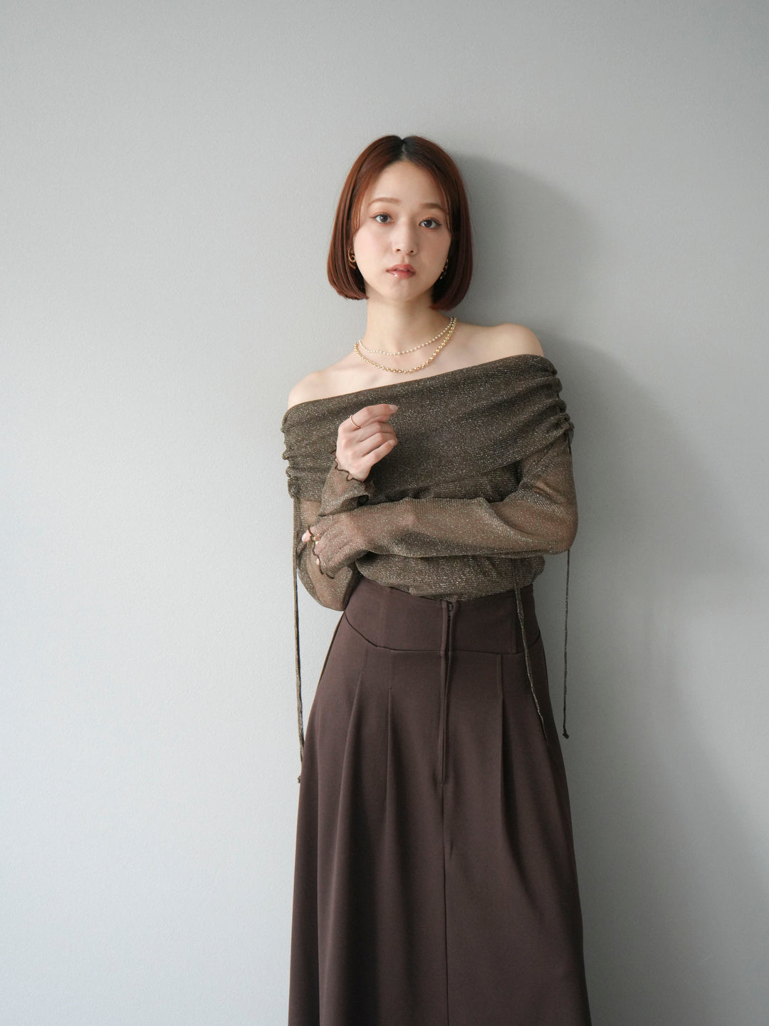 [予約]ラメシアーウィンガーホールオフショルトップス/ブラウン