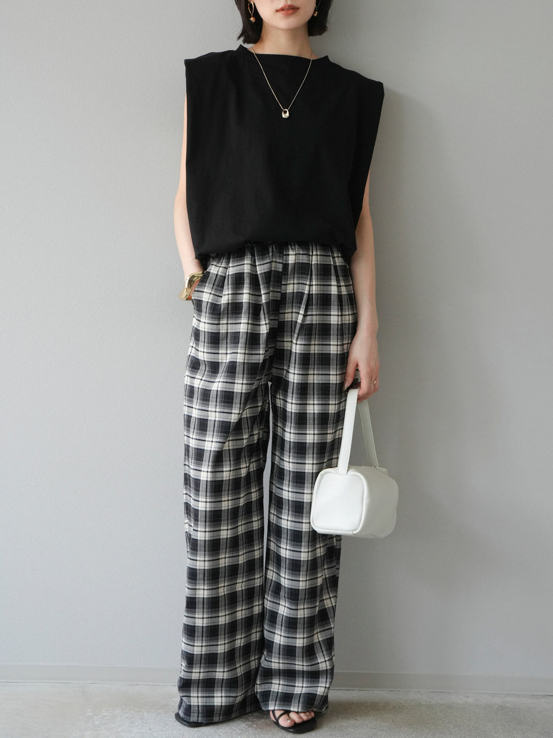 [予約]ワンハンドルスクエアミニバッグ/ホワイト