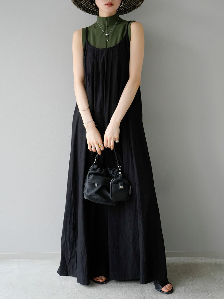 [Pre-order] Back-open volume camisole dress/black