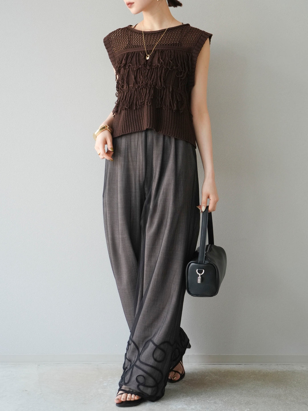 [SET]透かし編みフリンジニットトップス+コード刺繍チュールレイヤードパンツ(2set)