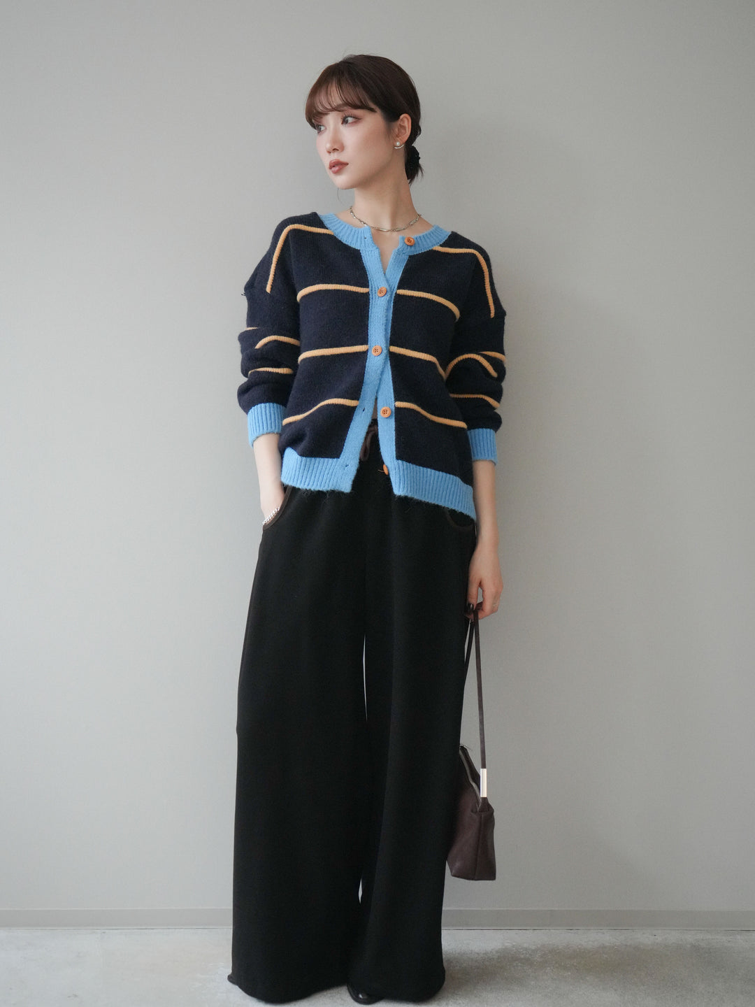 [予約]配色パイピングイージーパンツ/black