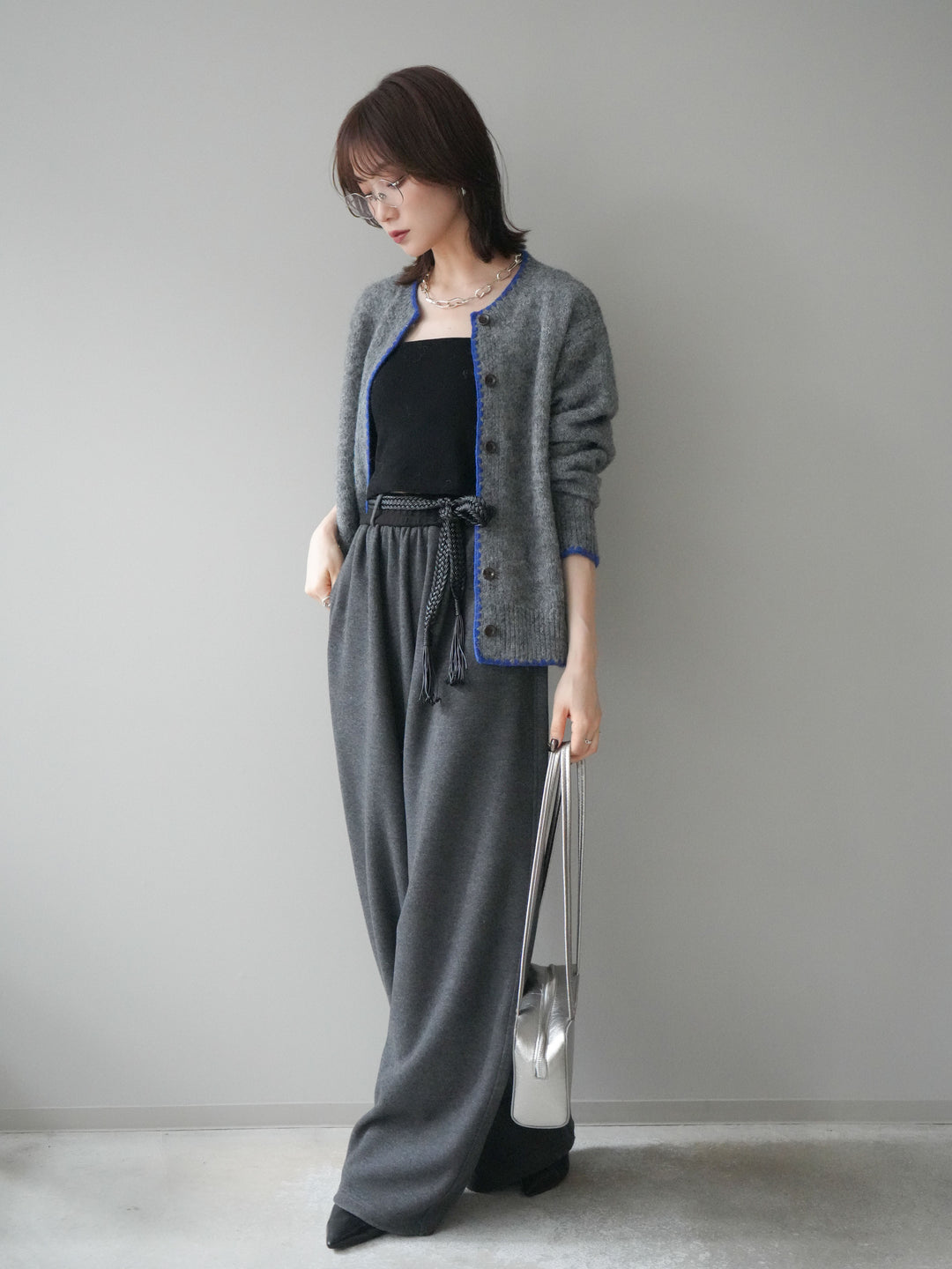 [予約]編み込みベルト付きウエスト配色スエットパンツ/gray