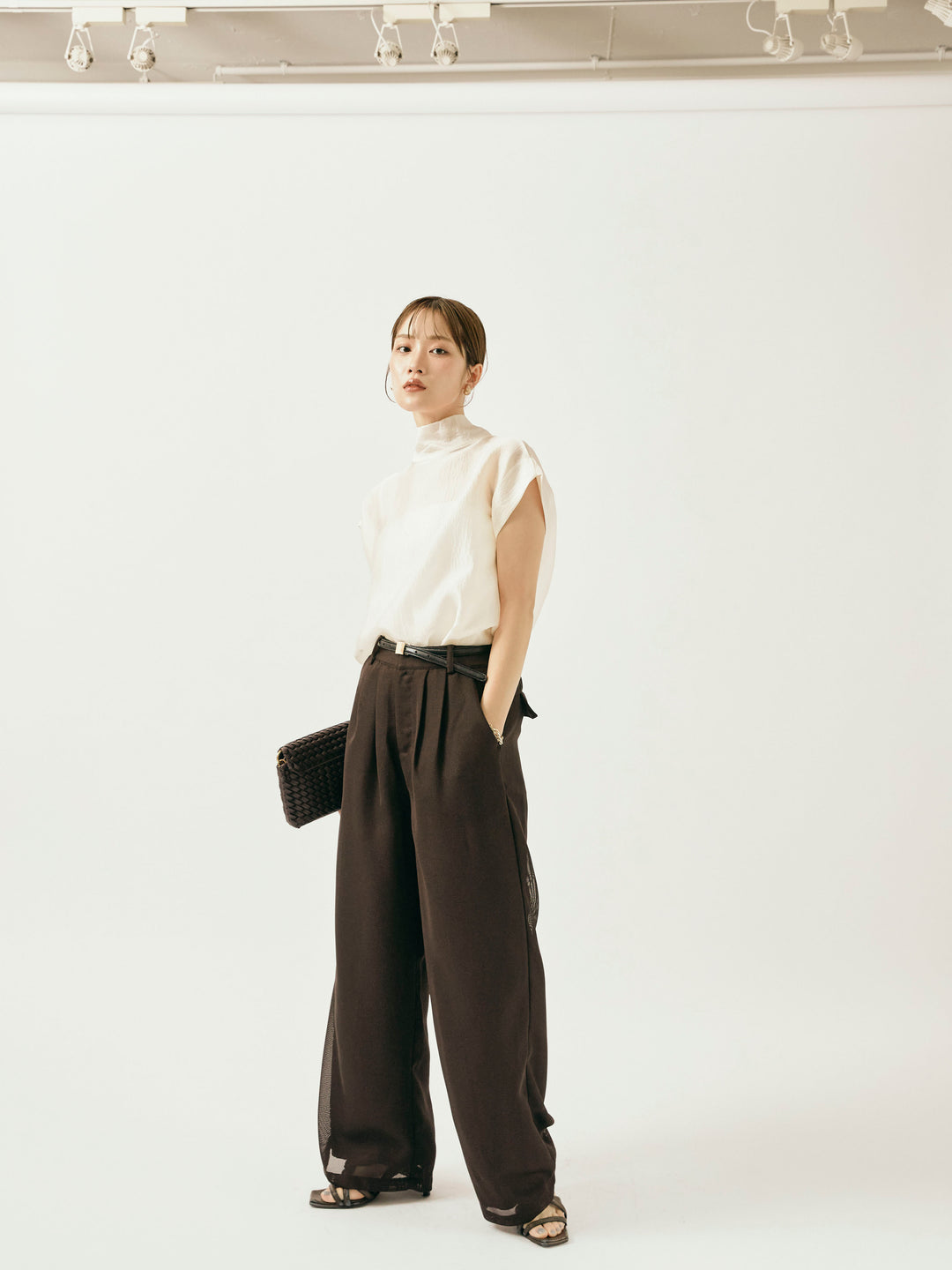 【Allure】[SET]シャイニーシアーブラウス+メッシュタックワイドパンツ(2set)