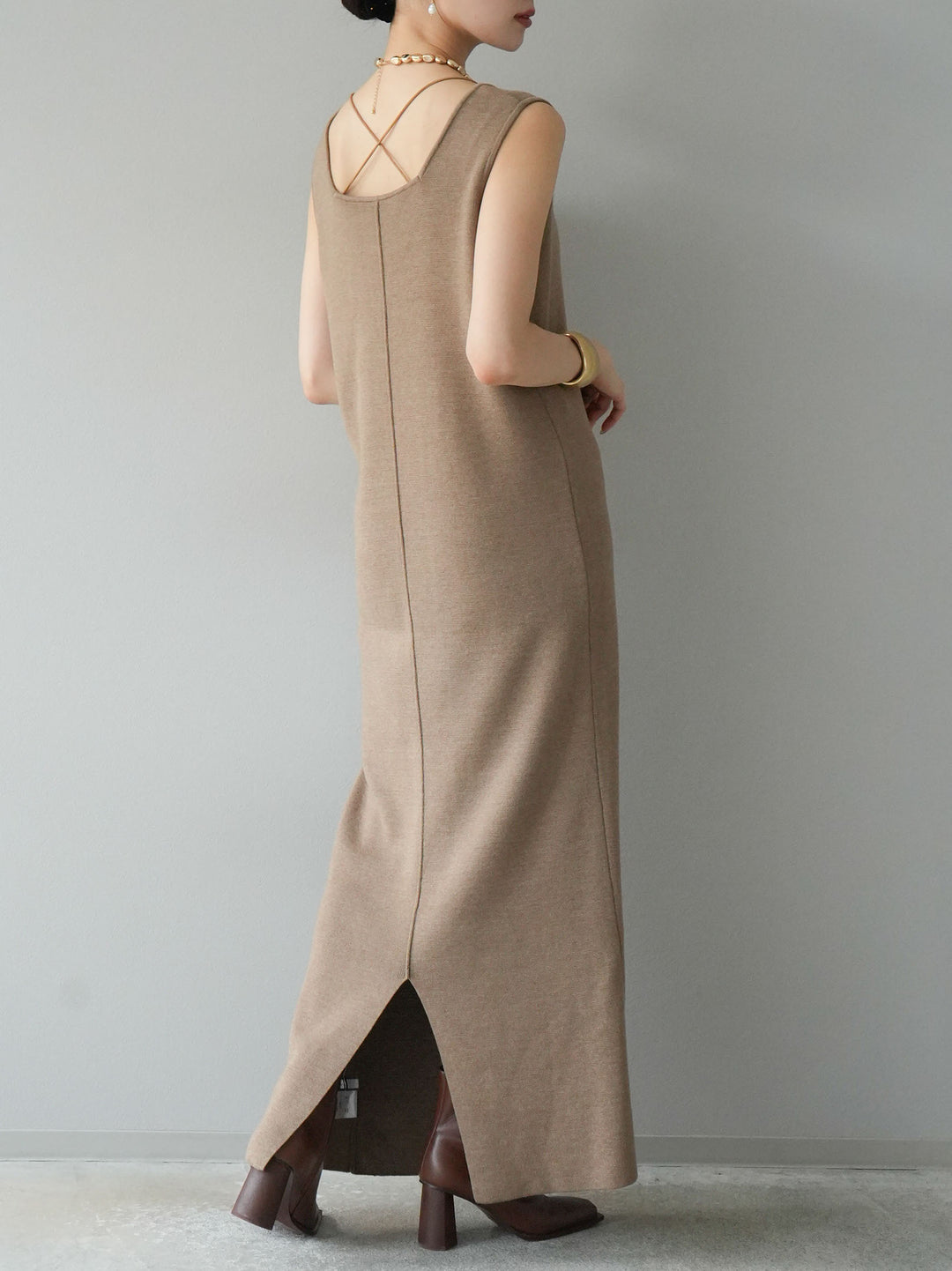 [予約]スクエアネックニットワンピース/ベージュ