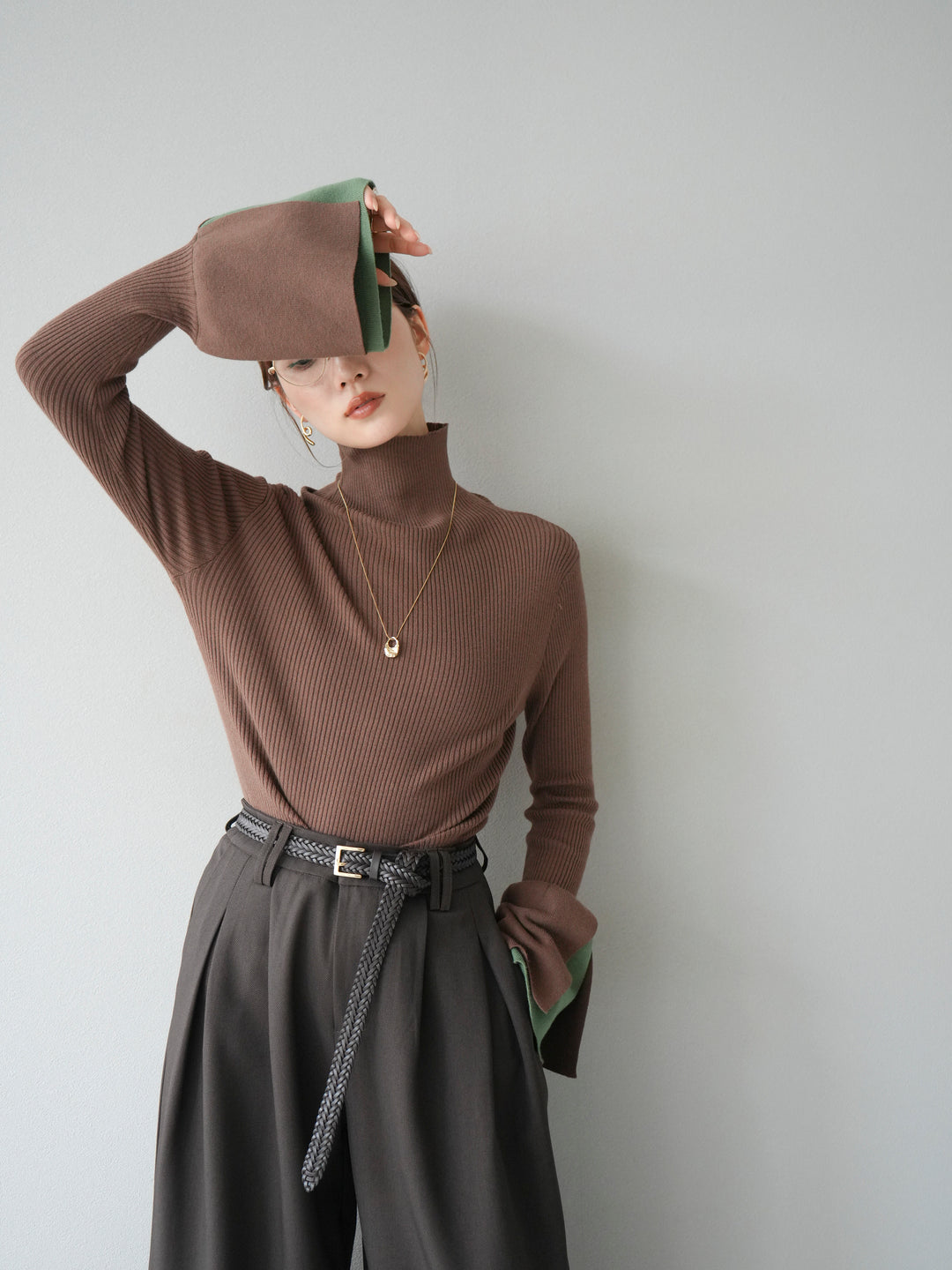 [予約]レイヤードフレアスリーブハイネックニットトップス/ブラウン