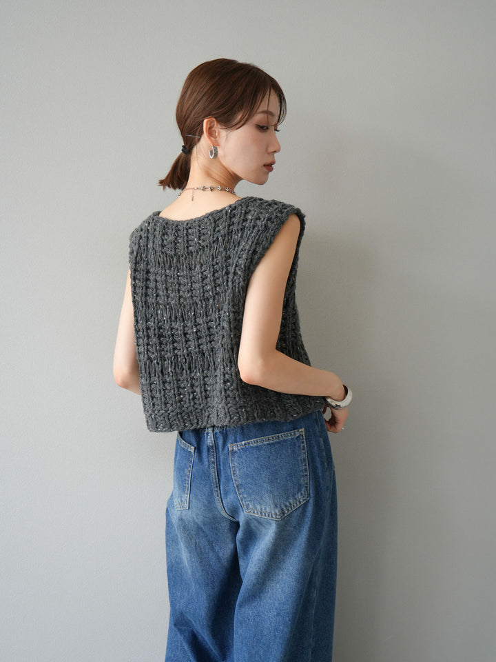 [予約]ミックスヤーンデザイン編みニットベスト/チャコール