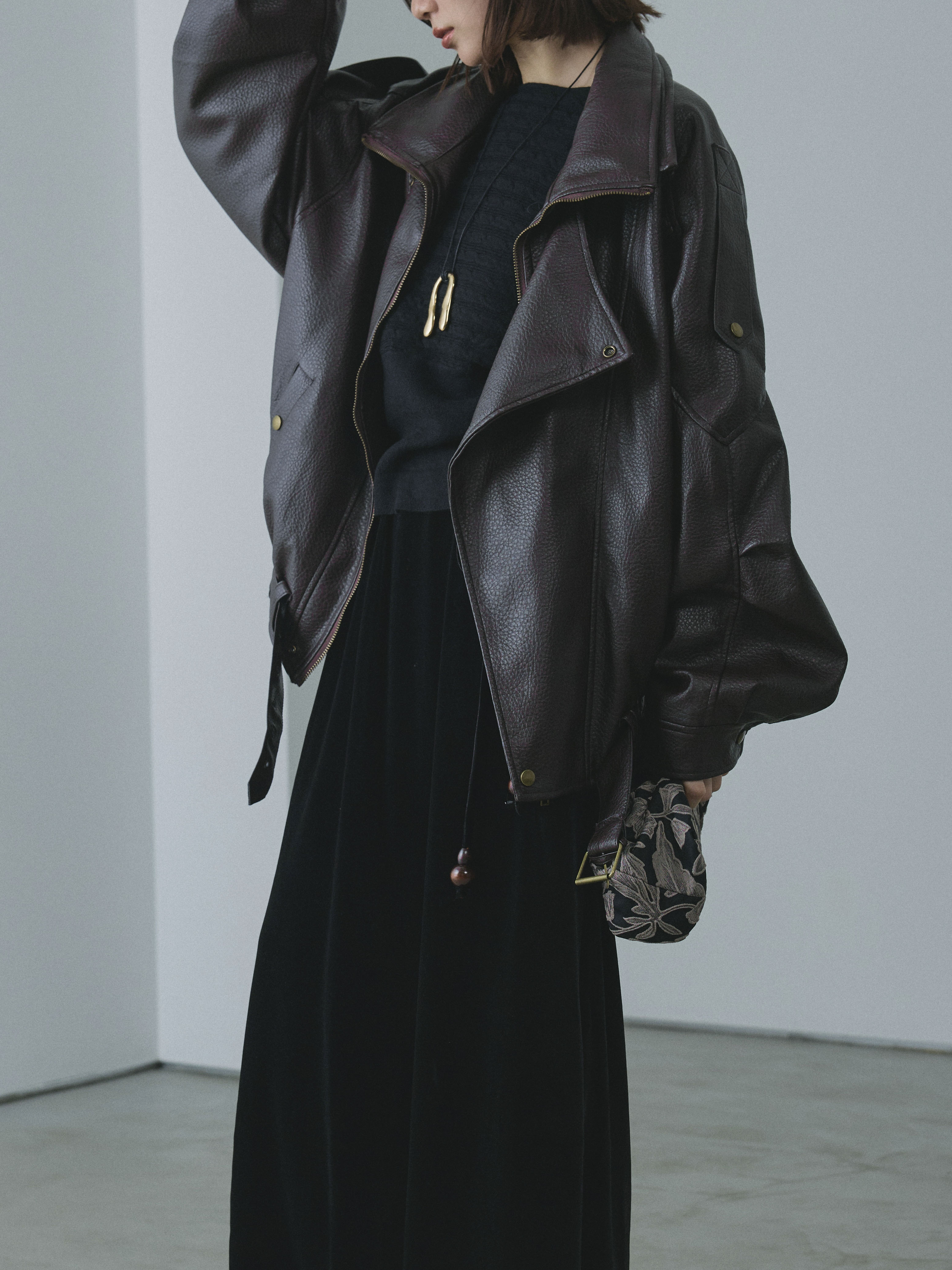 Allure】[SET]スタンドカラーレザーブルゾン+ワンショルケーブル編み