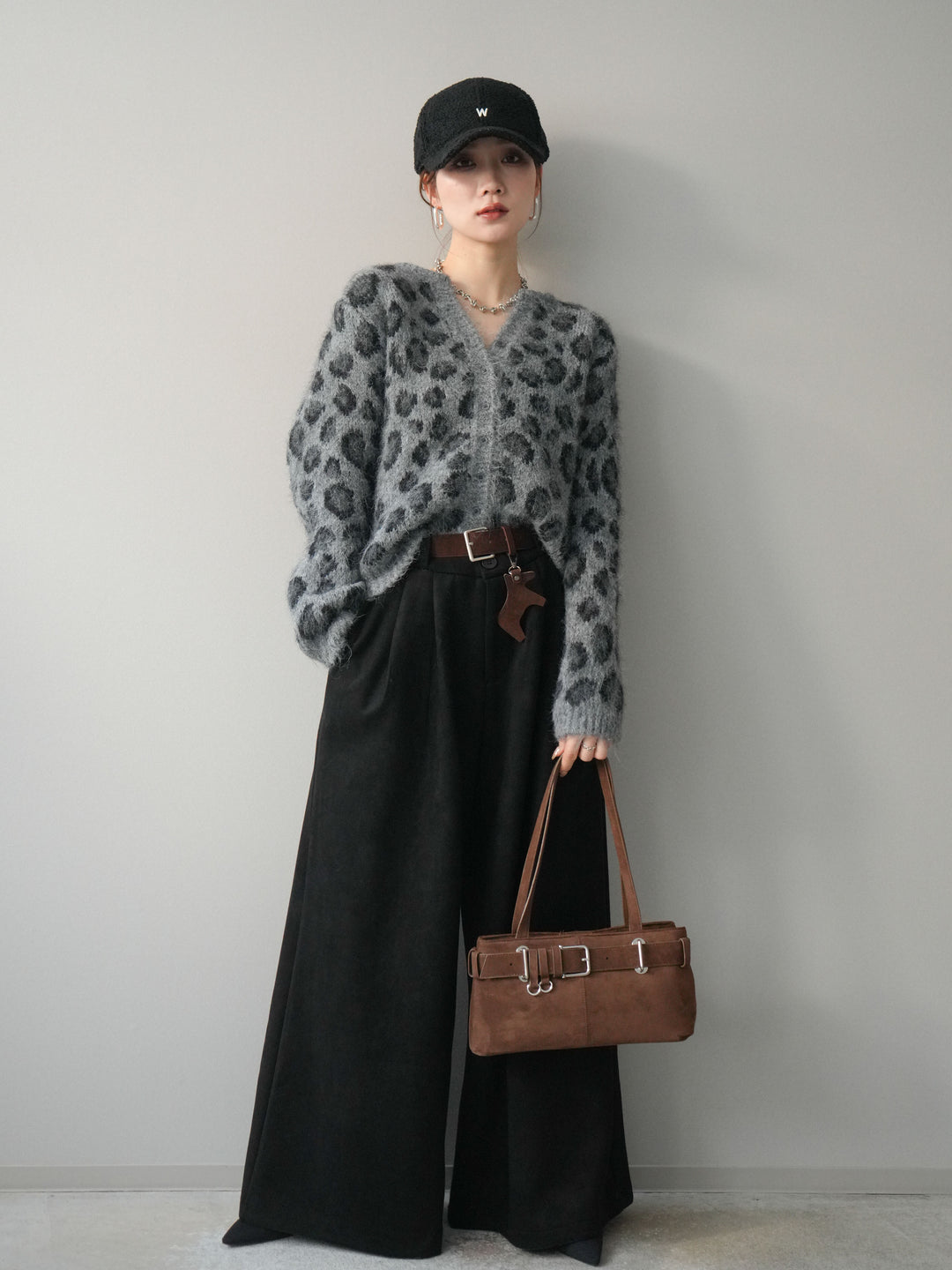 [SET]モヘアタッチレオパード柄ニットカーディガン+選べるアクセセット(2set)