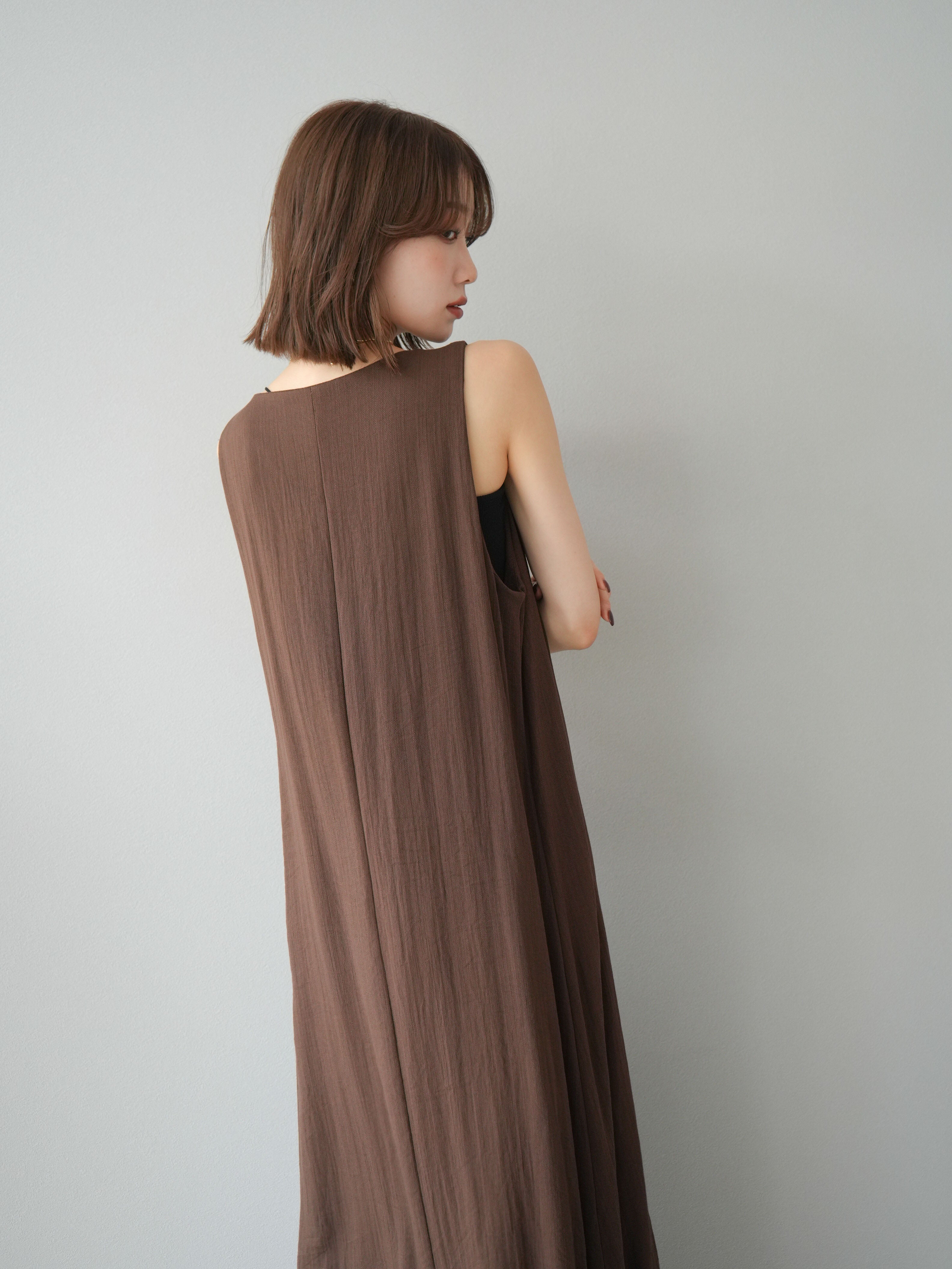 予約]刺繍Vネックワンピース/ブラウン – Lumier