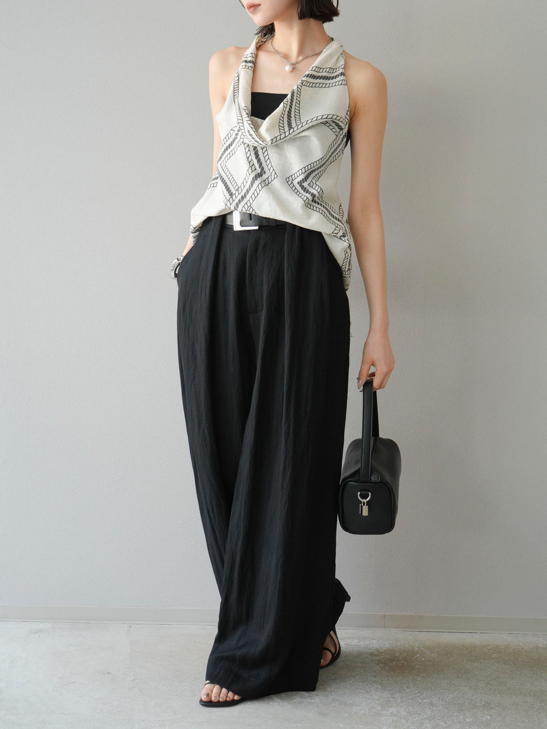 【預購】寬褲配大皮帶/黑色