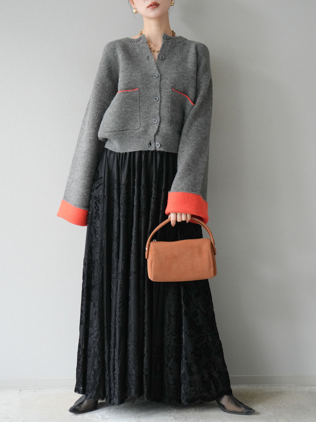 [SET]バイカラーオーバーニットカーディガン+アンティーク柄フロッキーマキシスカート(2set)