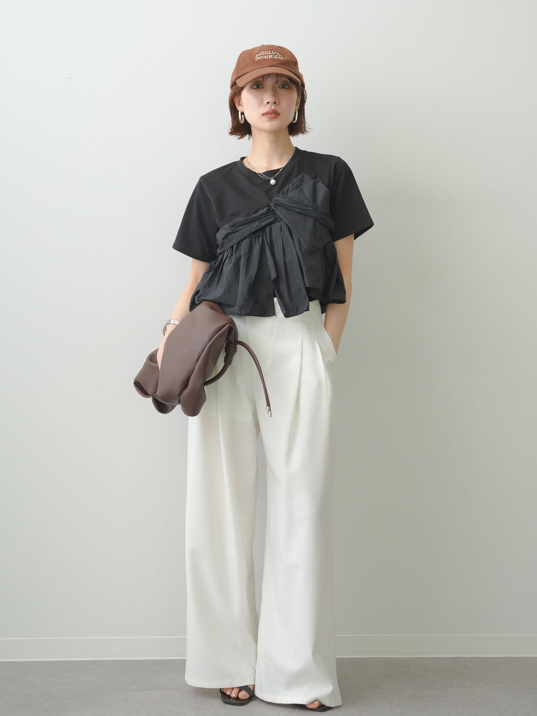 [SET]ナイロンドッキングツイストTEE +アシンメトリーベルトタックワイドパンツ(2set)