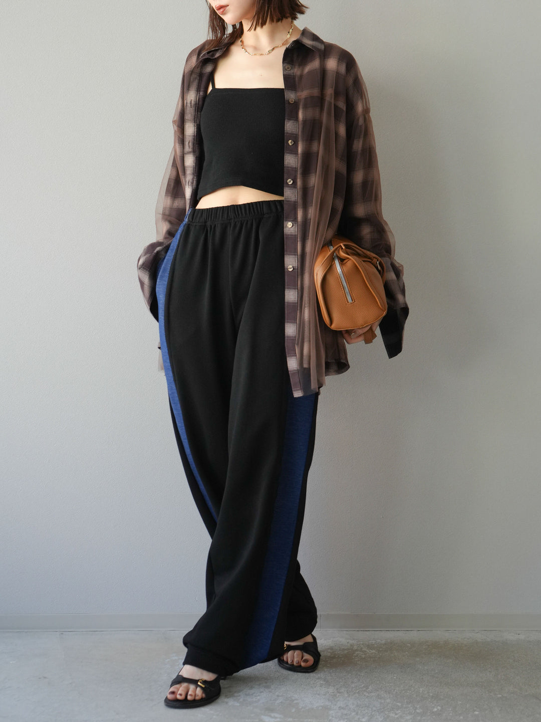 [套裝] 薄紗對接格紋寬鬆襯衫 + 牛仔布 Switch 2-Way 設計運動褲 (2 套)