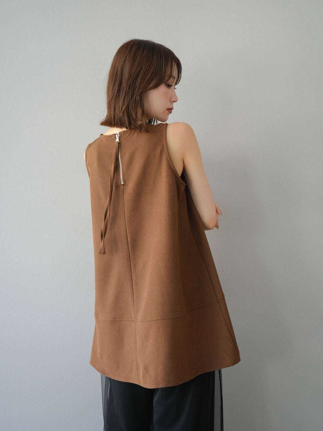 [予約]フレアノースリーチュニック/ブラウン