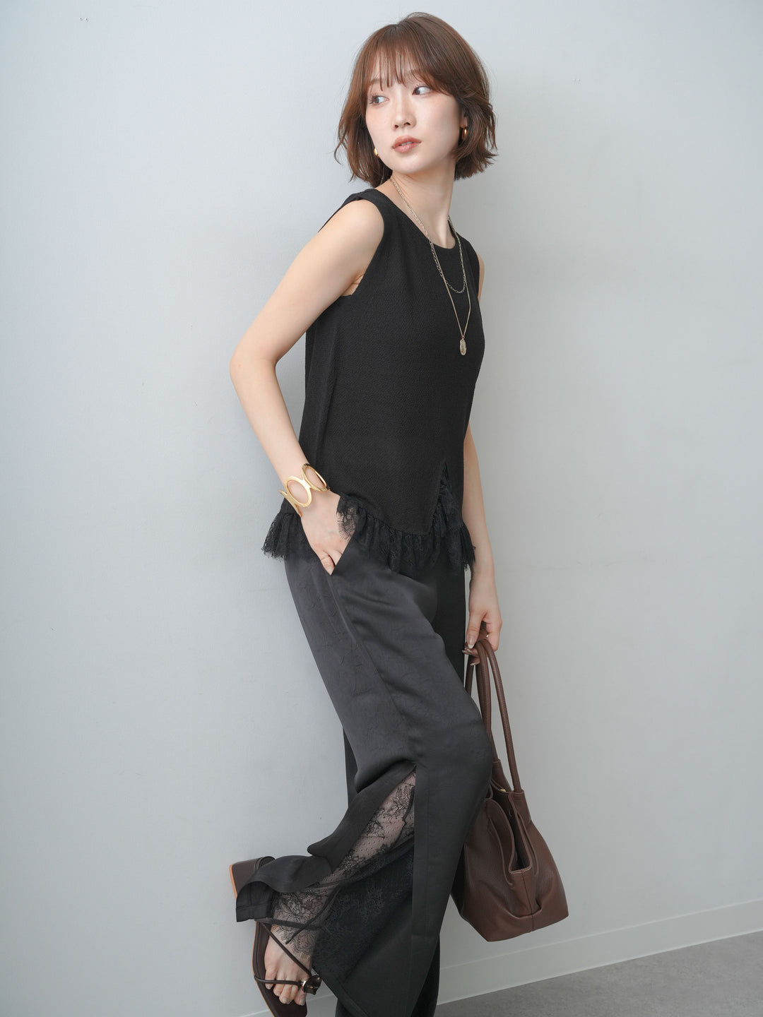 [予約]レースドッキングノースリニットトップス/black