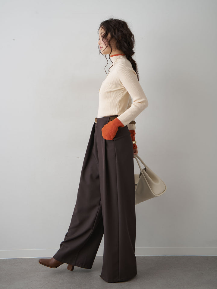 【套裝】雙色袖口紐扣羅紋針織上衣+皮帶環設計闊腿褲（兩件組）